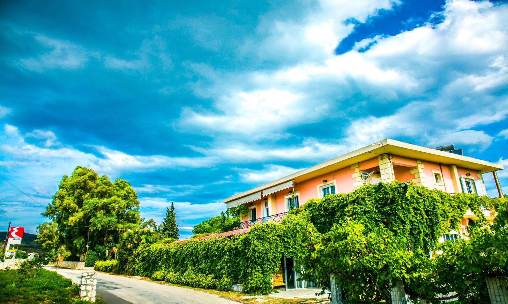 Apartment Babi's - Garden Lixouri